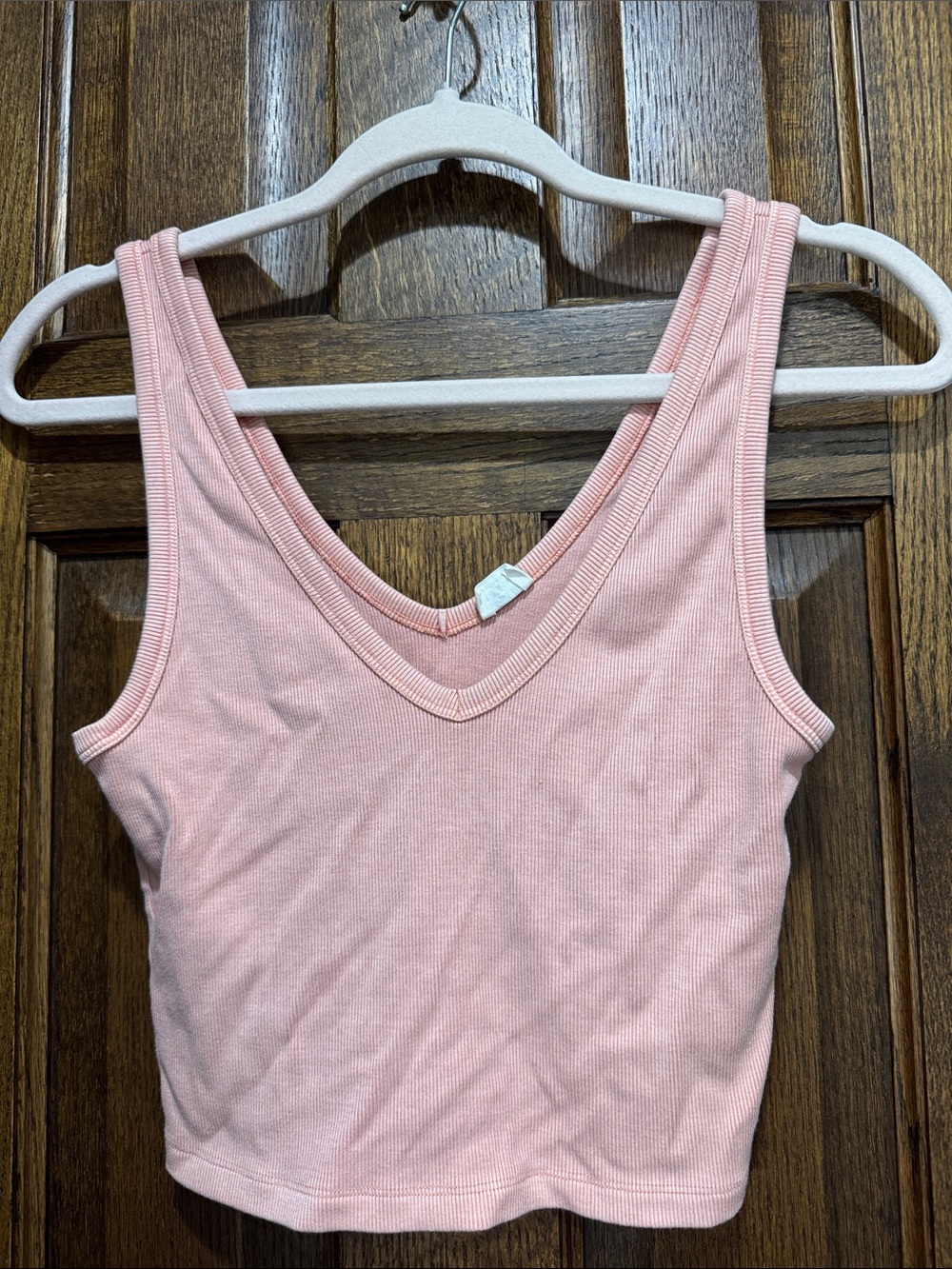 Wilfred Crop V-Neck Ribbed Tank Top - Pink